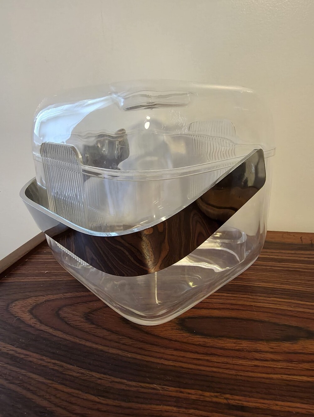 Guzzini clear lucite Amanda ice bucket with insert Ambrogio Pozzi Italy 70s 80s